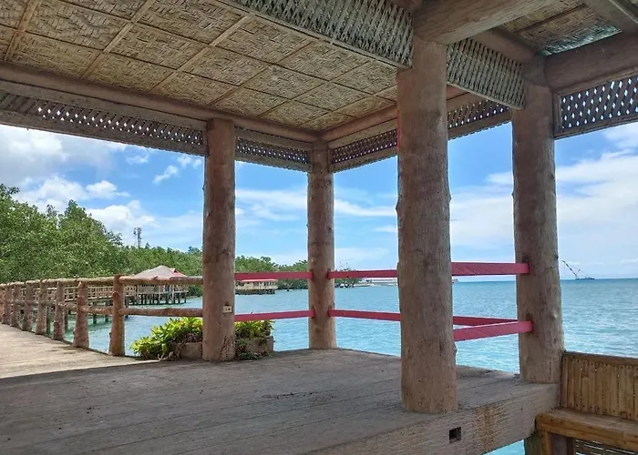 Reddoorz @ Costa Roca Balamban Cebu