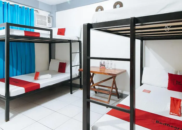 Reddoorz @ Costa Roca Balamban Hotel